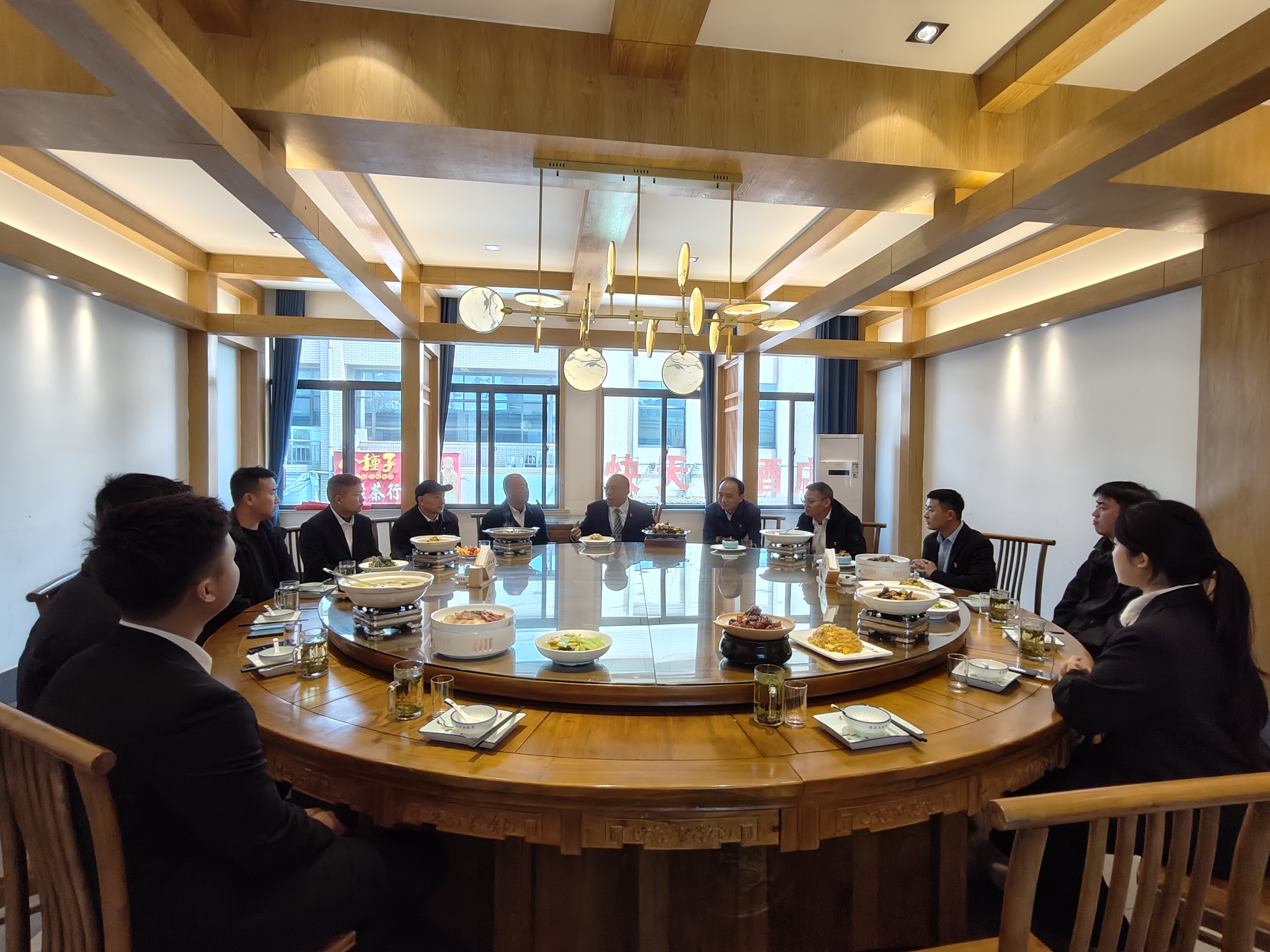 1c516c7aea04018f9321a5cf95dad560